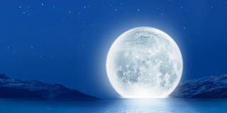 蓝色简约中秋节中秋团圆月亮海上倒影海上月亮展板背景